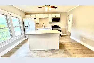 170 S Porter Street #2, Elgin, IL 60120 - Photo 5