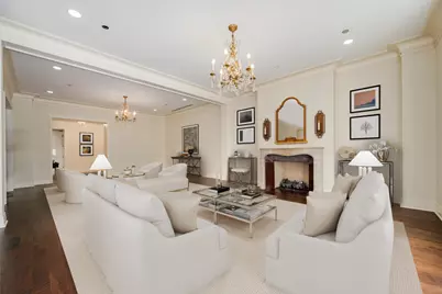 159 E Walton Place #7D, Chicago, IL 60611 - Photo 7