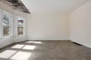 820 E 90th Pl, Chicago, IL 60619 - Photo 5