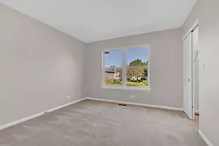 1530 E Chivalry Ct, Palatine, IL 60074 - Photo 15