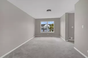 1530 E Chivalry Ct, Palatine, IL 60074 - Photo 11