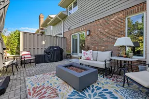 885 Saddlewood Dr, Glen Ellyn, IL 60137 - Photo 29