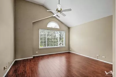 1620 Columbia Circle #2, Bartlett, IL 60103 - Photo 9