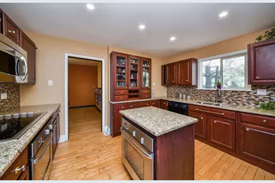 144 N Ellsworth Street, Naperville, IL 60540 - Photo 5
