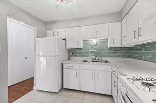 9740 S Pulaski Rd, Oak Lawn, IL 60453 - Photo 7