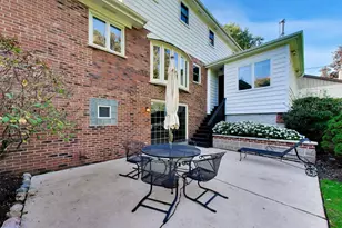 570 N Forest Dr, Addison, IL 60101 - Photo 49