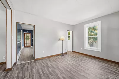 1003 Dean Street, Saint Charles, IL 60174 - Photo 7