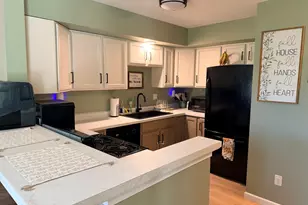 213 Oakwood Ave, Oglesby, IL 61348 - Photo 5