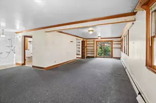 100 W Natoma Ave, Addison, IL 60101 - Photo 5