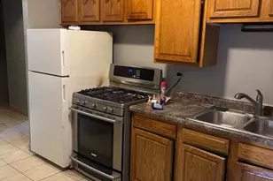 1715 W Chariot Ct, Mount Prospect, IL 60056 - Photo 3