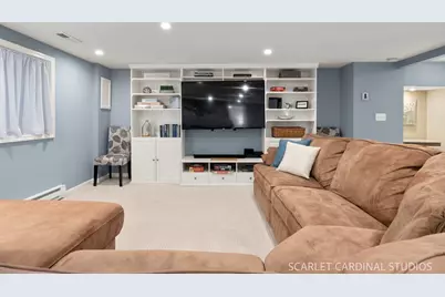 913 Wheaton Oaks Drive, Wheaton, IL 60187 - Photo 21