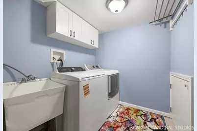 913 Wheaton Oaks Drive, Wheaton, IL 60187 - Photo 25