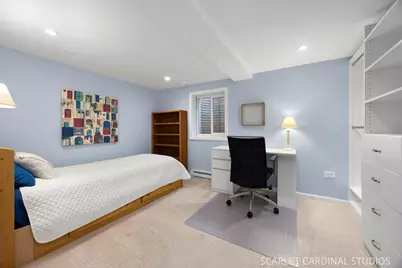 913 Wheaton Oaks Drive, Wheaton, IL 60187 - Photo 23