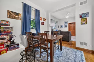 3339 N Hamilton Ave, Chicago, IL 60618 - Photo 33
