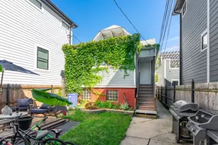 3339 N Hamilton Ave, Chicago, IL 60618 - Photo 31