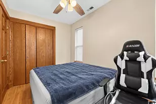 3339 N Hamilton Ave, Chicago, IL 60618 - Photo 27