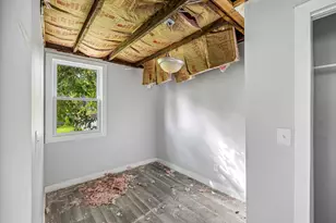 10220 S Indiana Ave, Chicago, IL 60628 - Photo 17