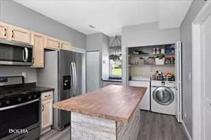 70 E S Ave, Cortland, IL 60112 - Photo 7