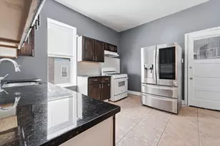 4333 W Dickens Ave, Chicago, IL 60639 - Photo 5