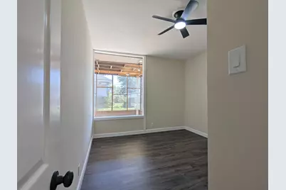 9324 S Forest Avenue, Chicago, IL 60619 - Photo 15