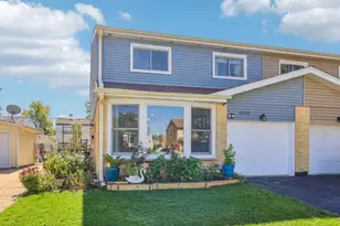 9041 W Oaks Ave, Des Plaines, IL 60016 - Photo 3