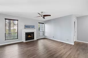 110 Hemstead St, Lake Bluff, IL 60044 - Photo 11