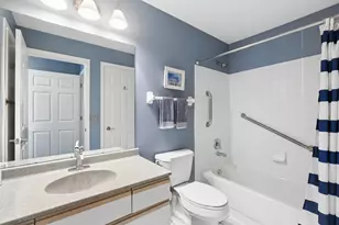 110 Hemstead St, Lake Bluff, IL 60044 - Photo 19