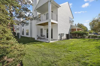 110 Hemstead Street, Lake Bluff, IL 60044 - Photo 25