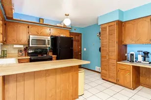 2323 Delcy Dr, Rockford, IL 61107 - Photo 13