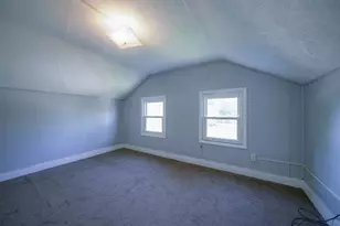 406 S Division Ave, Polo, IL 61064 - Photo 11