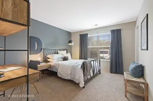 111 Kensington Cir, Wheaton, IL 60189 - Photo 17