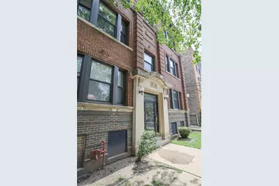 3919 N Fremont Street #2, Chicago, IL 60613 - Photo 1