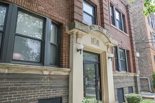 3919 N Fremont St, Chicago, IL 60613 - Photo 1