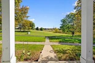 1712 Middlebury Dr, Aurora, IL 60503 - Photo 29