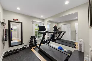 1901 Clydesdale Dr, Wheaton, IL 60189 - Photo 23