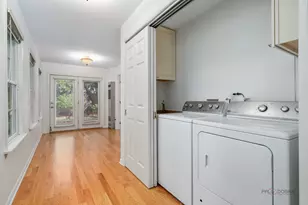 20 W Old Elm Rd, Lake Forest, IL 60045 - Photo 17