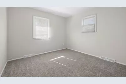 131 Locust Street, Oswego, IL 60543 - Photo 13