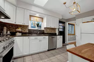 1520 Oakton St, Park Ridge, IL 60068 - Photo 17