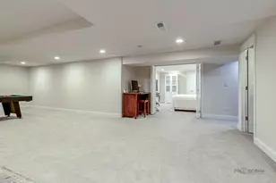 883 Oak Dr, Glencoe, IL 60022 - Photo 27