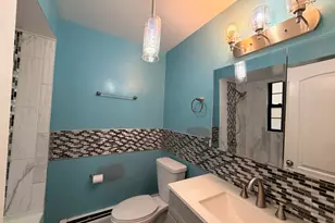 1615 Howard St, Evanston, IL 60202 - Photo 15