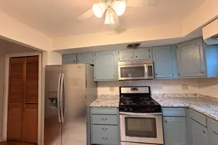 1615 Howard St, Evanston, IL 60202 - Photo 3