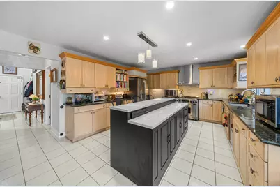 958 Fremont Street, Bartlett, IL 60103 - Photo 3