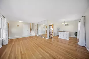 8157 N Root Ct, Niles, IL 60714 - Photo 7