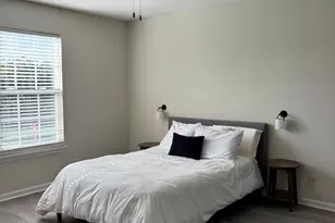 958 Shoreline Dr, Aurora, IL 60504 - Photo 15