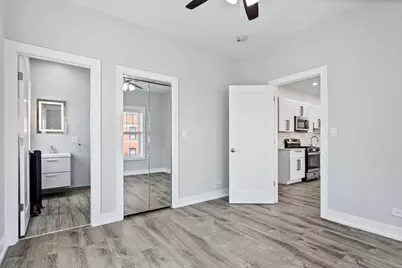 1067 W Glenlake Avenue #2, Chicago, IL 60660 - Photo 5
