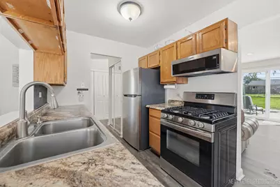 127 Armitage Avenue, Glendale Heights, IL 60139 - Photo 9