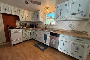 421 North Ave, Lockport, IL 60441 - Photo 5