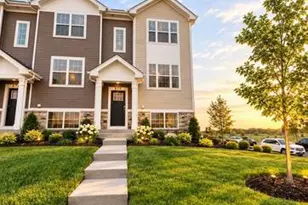 870 Briar Gln Ct, Hampshire, IL 60140 - Photo 1
