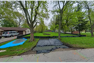 2526 Golfview Drive, Joliet, IL 60435 - Photo 3