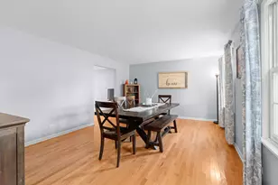 6121 Sands Rd, Crystal Lake, IL 60014 - Photo 3